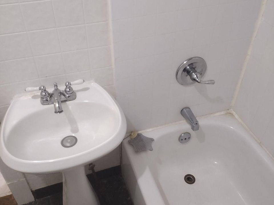 1st image of 3923-5 Keokuk St #3923-1F