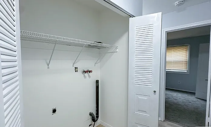 19 Ensign Ave — Photo 5