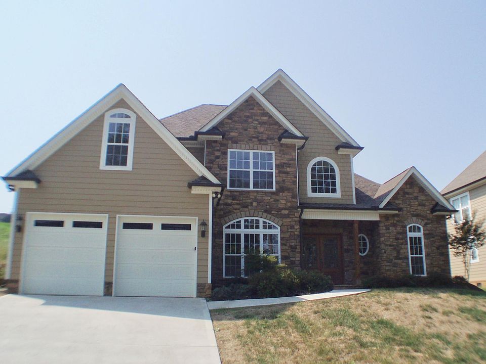 Executive home for lease in Hardin Valley