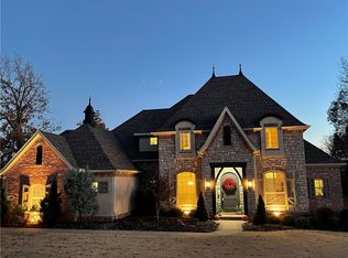 6321 W Valley View Rd, Rogers, AR 72758