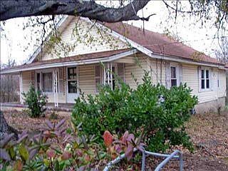 1st image of 420 Sunnyside Dr