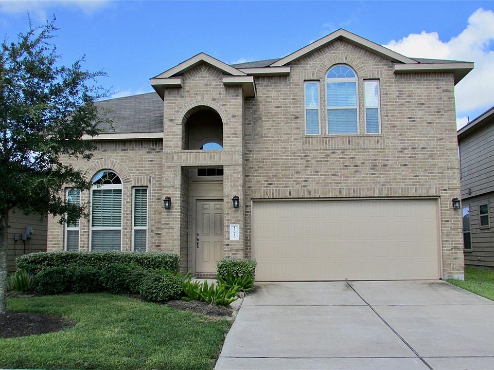 1st image of 13910 Merganser Dr