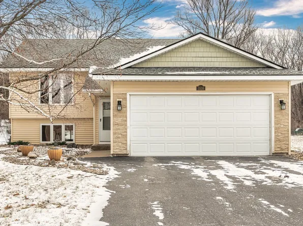 3538 Coachman Rd, Eagan, MN 55122