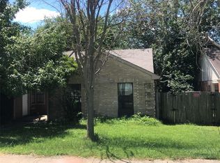 425 Weaver St, Cedar Hill, TX 75104