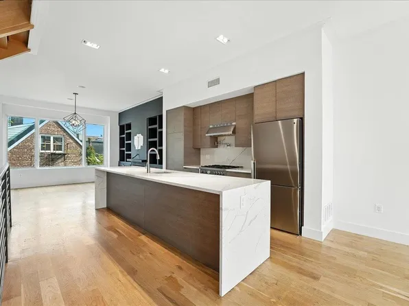 84 Madison Avenue image 6 of 31