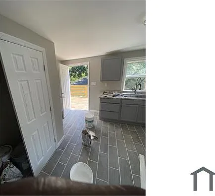 1324 Vinesville Rd — Photo 6