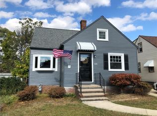 7910 Pinegrove Ave, Parma, OH