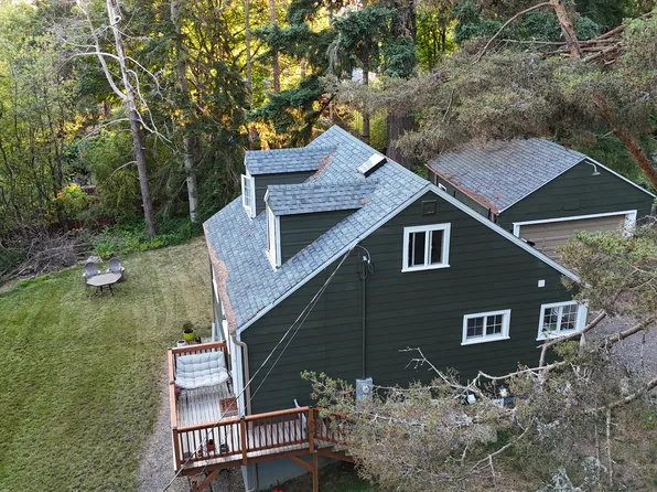 2825 Dakin St, Bellingham, WA 98226