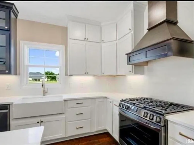 600 Whitetail Ct — Photo 5