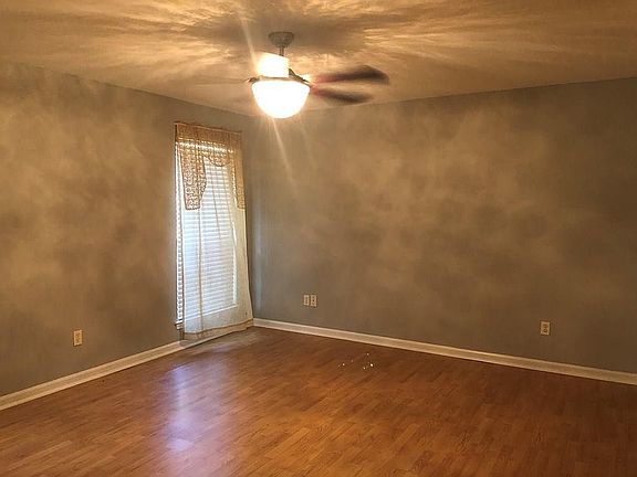 5th image of 109 Santa Fe Dr