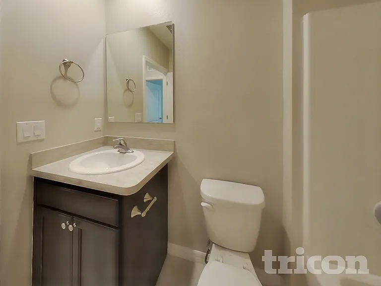 5990 Churchill Square Way — Photo 12