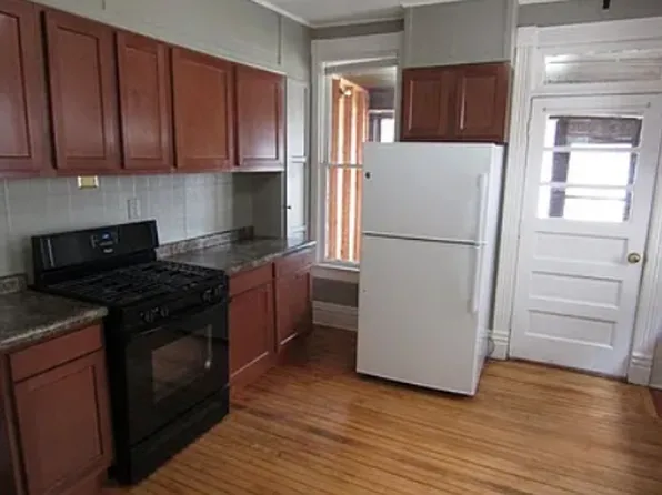 980 Mount Pleasant St #1, Dubuque, IA 52001