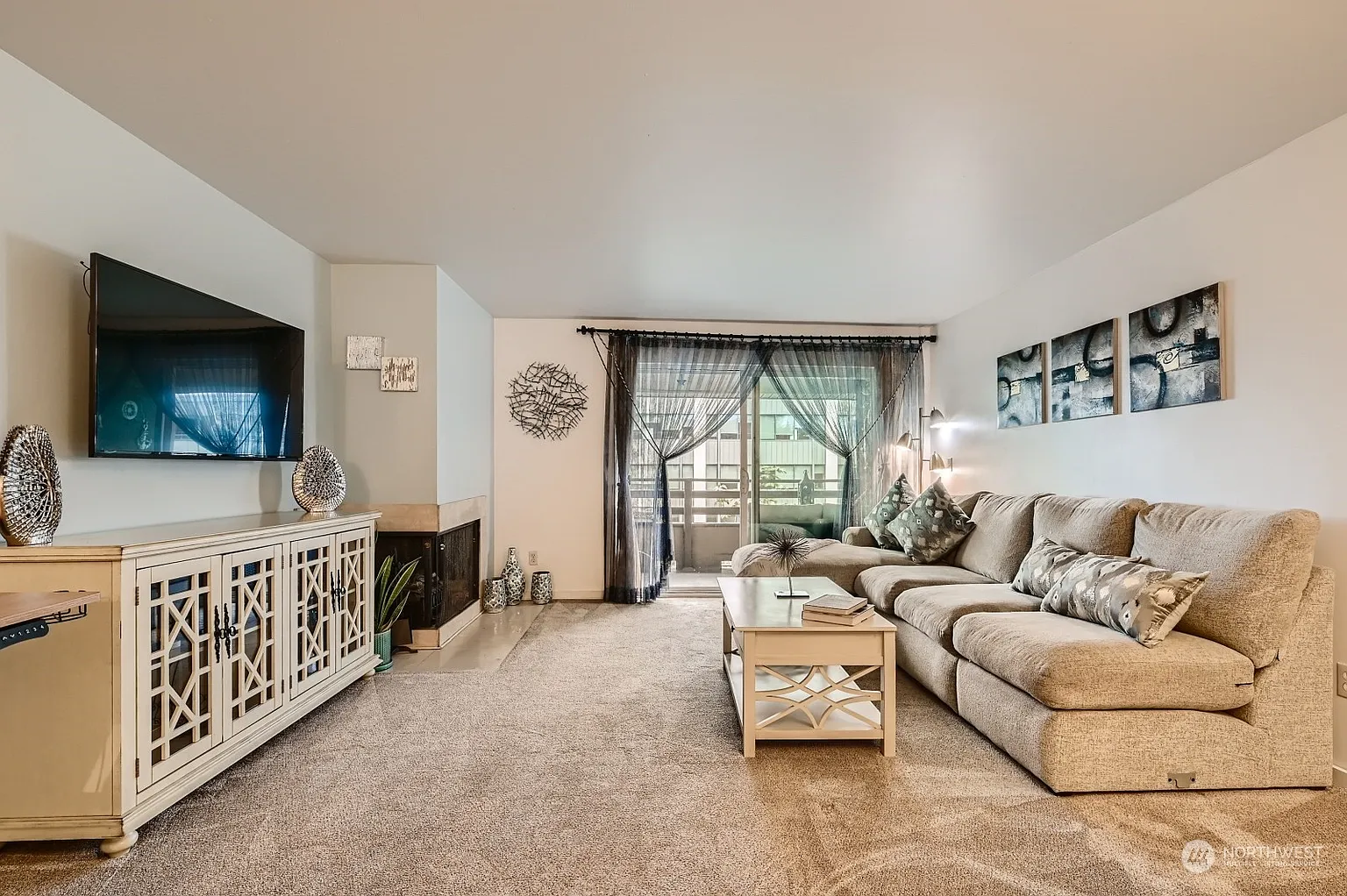 612 Prospect Street #302 photo 1