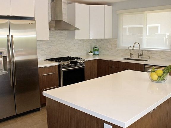 Remodeled quartz countertops