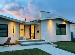 6712 94a Ave NW, Edmonton, AB T6B0Y8