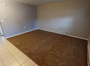 304 Hubbell, Dixon, IL 61021