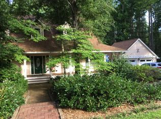 6613 Providence Rd, Wilmington, NC 28411