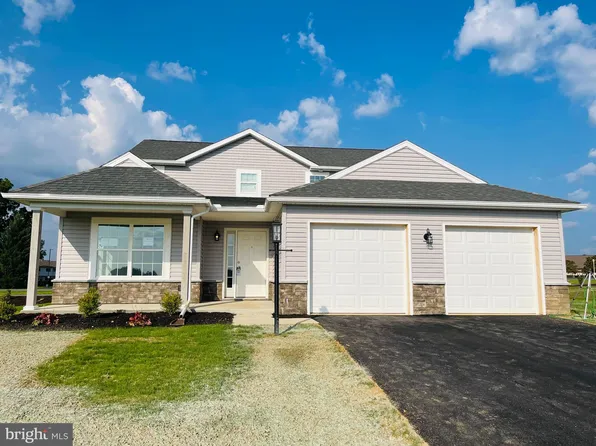 255 Gardenia Ln Lot 9, Lebanon, PA 17042