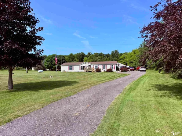 1300 Wetherby Rd, Jackson, MI 49201