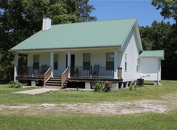 2nd image of 66012 Crawford Ln