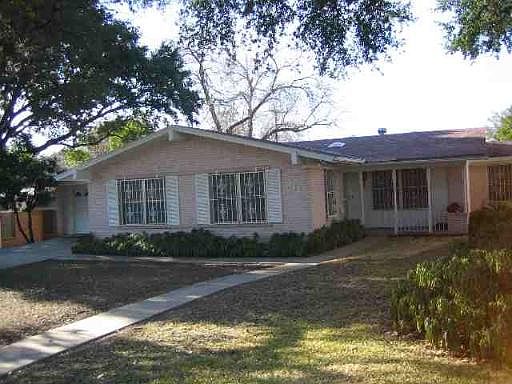 1st image of 311 NORTHAVEN DR