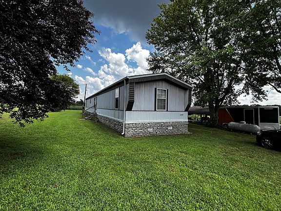 3rd image of 1109 Scenic Rd