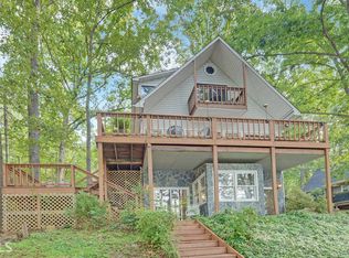 101 Gilbert Ln, Lavonia, GA 30553