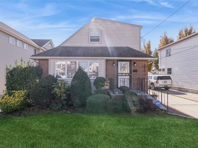 506 7th Avenue, New Hyde Park, NY, 11040