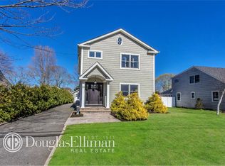 23 West Ave, West Sayville, NY 11796