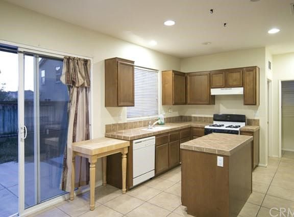 4th image of 13363 Sourwood Ave