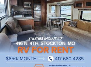 416 N 4th St #5, Stockton, MO 65785