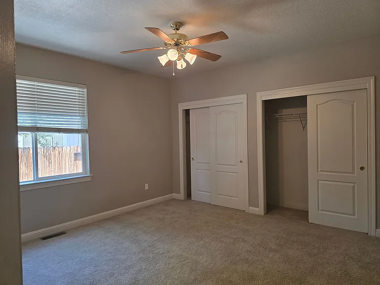 1458 Cardiff Dr — Photo 12