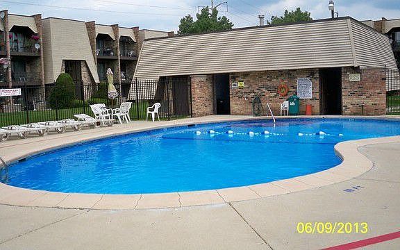 2nd image of 7306 Blackstone Ave APT 2