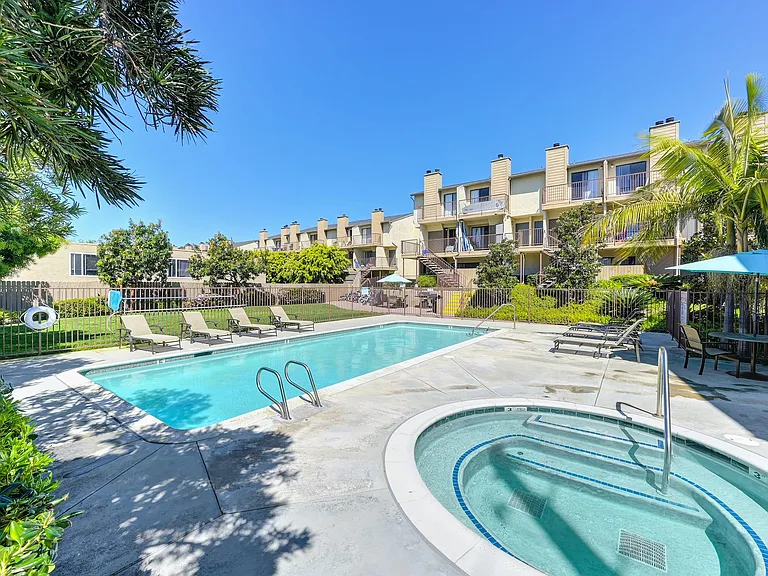 Elan Park Place Carlsbad — Photo 14