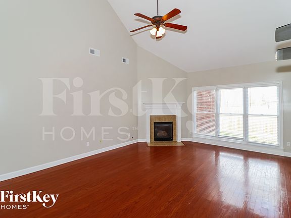 3rd image of 12070 Gold Spring Ln