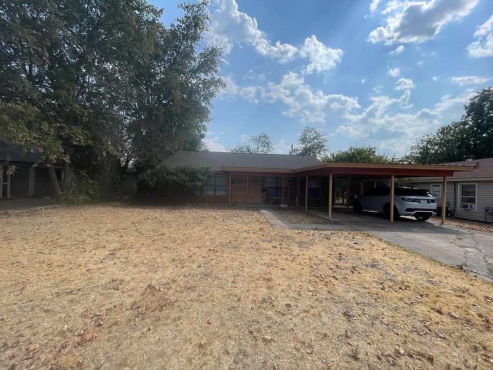 2nd image of 1216 White Ave