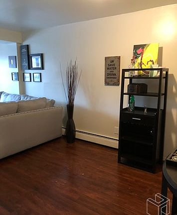 3rd image of 1472 E 85th St #1