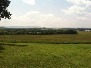 365 Murray Rd, Belvidere, TN 37306