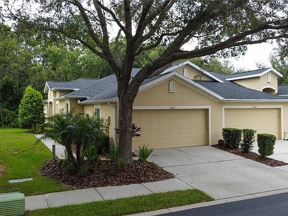 2nd image of 10624 Ashford Oaks Dr