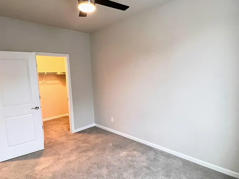 14722 E Belleview Ave — Photo 20