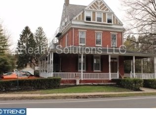 66 Warren St APT D, Beverly, NJ 08010