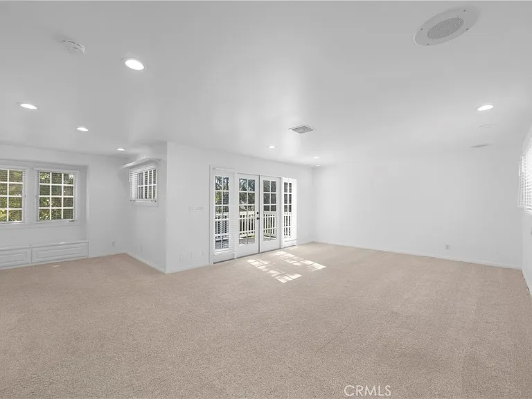 4031 N Virginia Rd — Photo 14