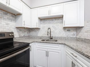 6419 Montgomery Rd #A2, Cincinnati, OH 45213