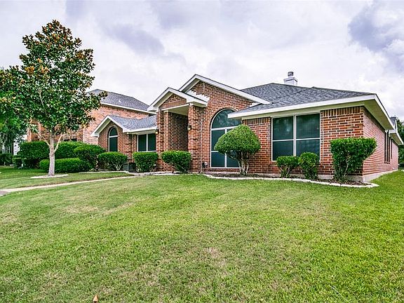 2nd image of 900 Craig Dr