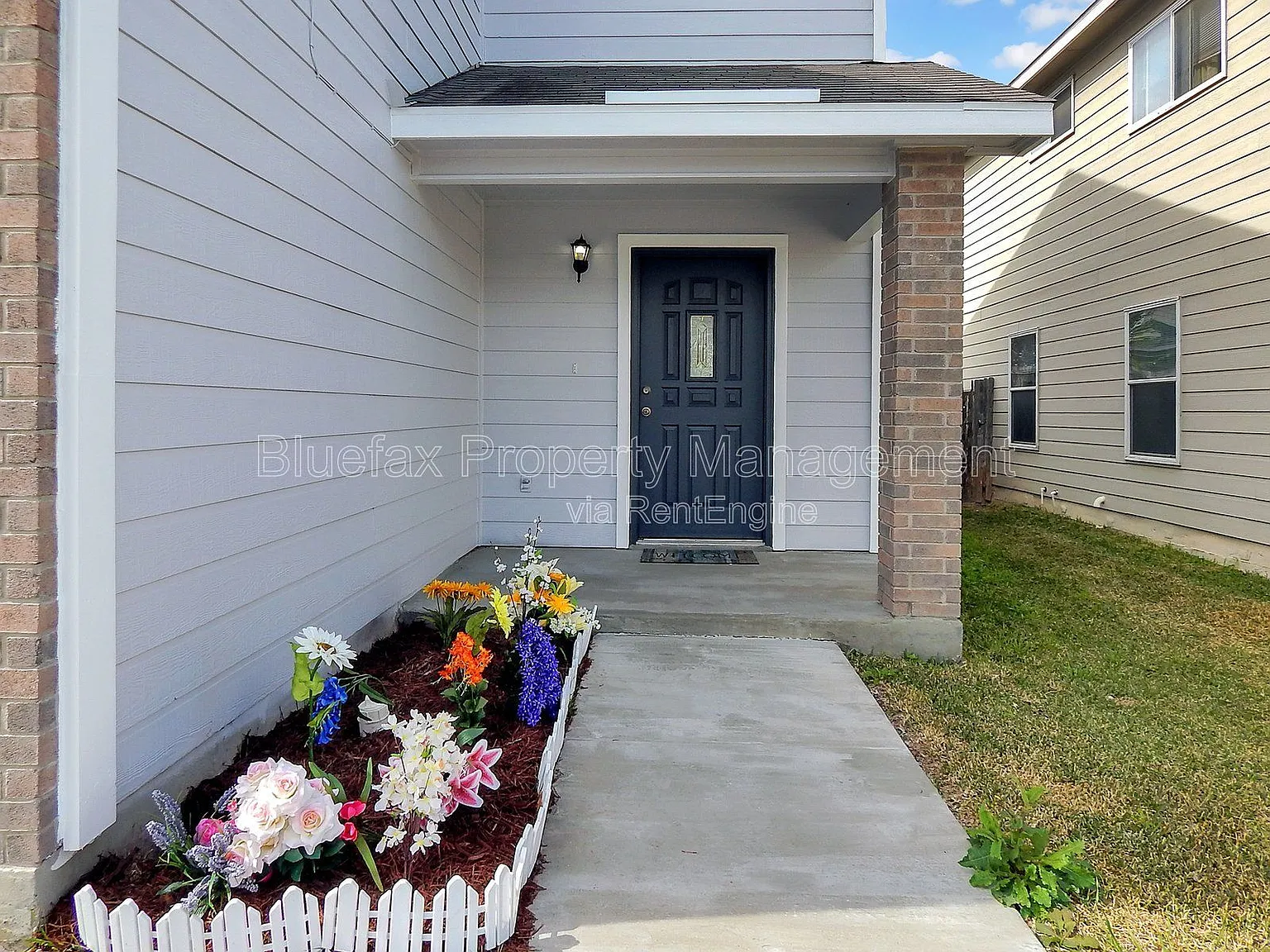 3 bed, 2.5 bath, 1625 sqft, $1,495 — Photo 2
