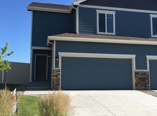 6814 Umpqua River Rd, Casper, WY 82604