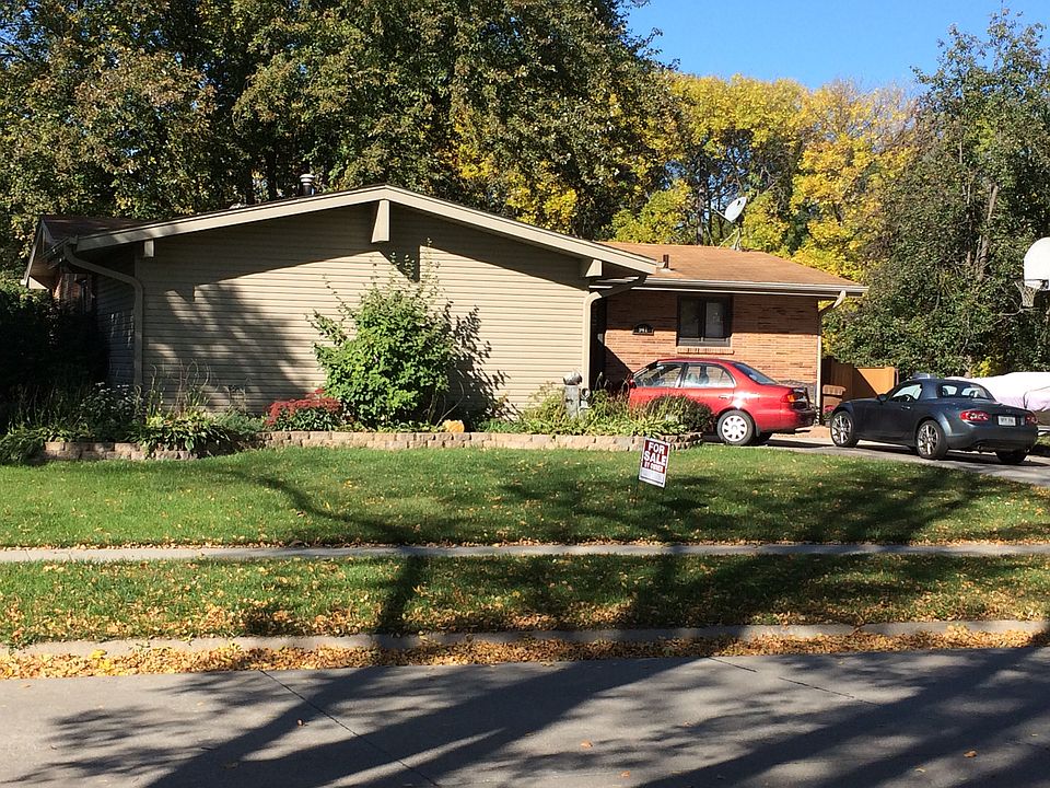 1st image of 941 Carlos Dr