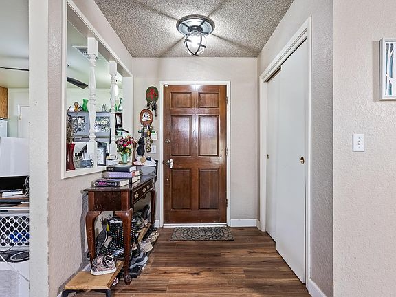 5th image of 2347 N Ring Ave