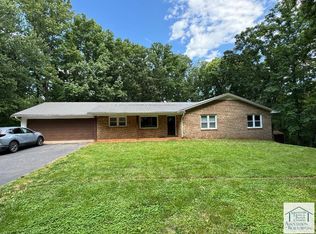 295 Woodlawn Ave, Martinsville, VA 24112
