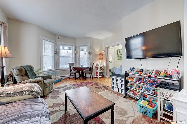 39-43 Main St #1 — Photo 8